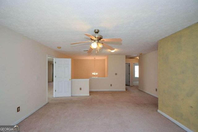 6032 Riveroak Terrace, Atlanta, GA 30349