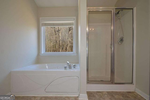 6032 Riveroak Terrace, Atlanta, GA 30349