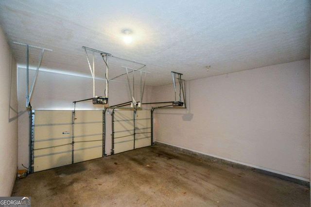 6032 Riveroak Terrace, Atlanta, GA 30349