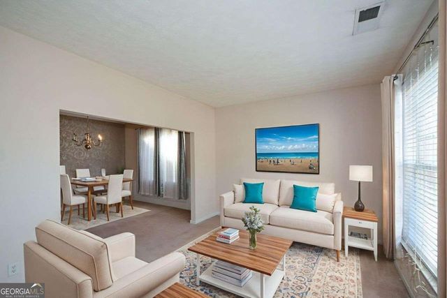 6032 Riveroak Terrace, Atlanta, GA 30349