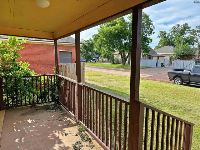 1906 8TH STREET, Wichita Falls, TX 76301