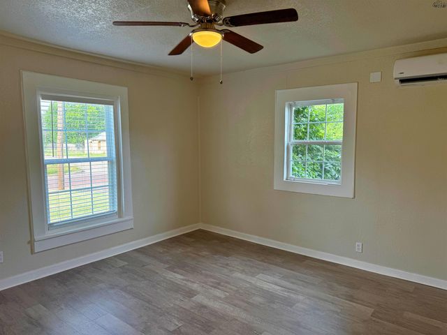 1906 8TH STREET, Wichita Falls, TX 76301