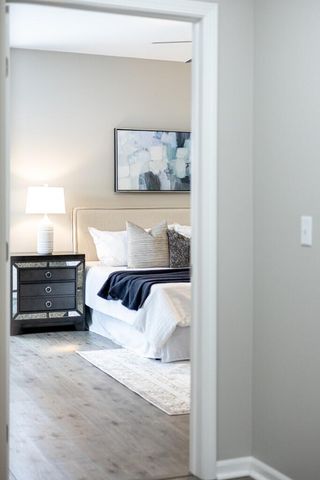 1062 W Summerfield Glen Circle 70, Scio Twp, MI 48103