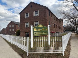 20206 Rocky Hill Road C1, Bayside, NY 11361
