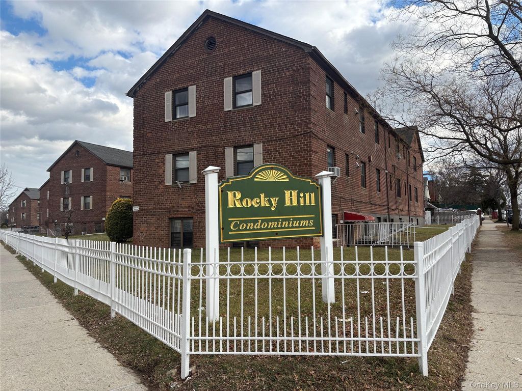 20206 Rocky Hill Road C1, Bayside, NY 11361