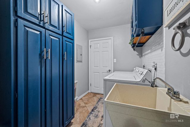 13131 US Highway 98, Magnolia Springs, AL 36535