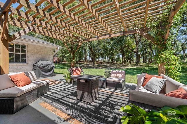 13131 US Highway 98, Magnolia Springs, AL 36535