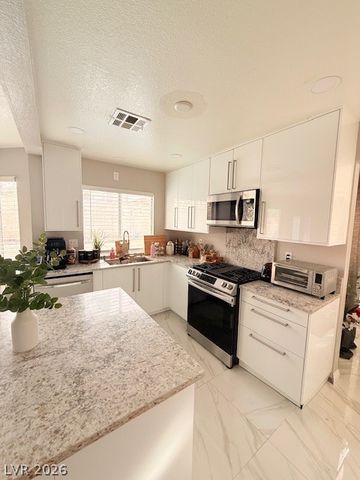 714 Rusty Spur Drive, Henderson, NV 89014