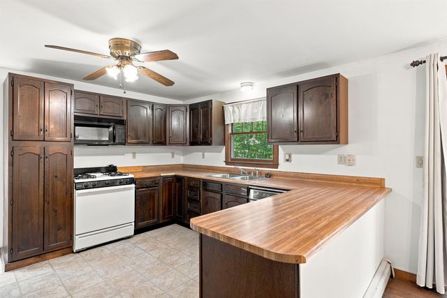 8 Bean Hill Road, Belmont, NH 03220