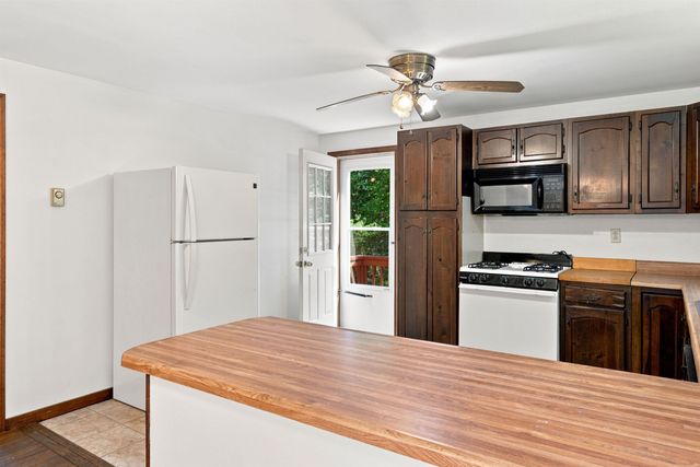 8 Bean Hill Road, Belmont, NH 03220