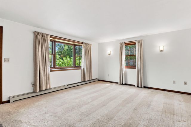 8 Bean Hill Road, Belmont, NH 03220