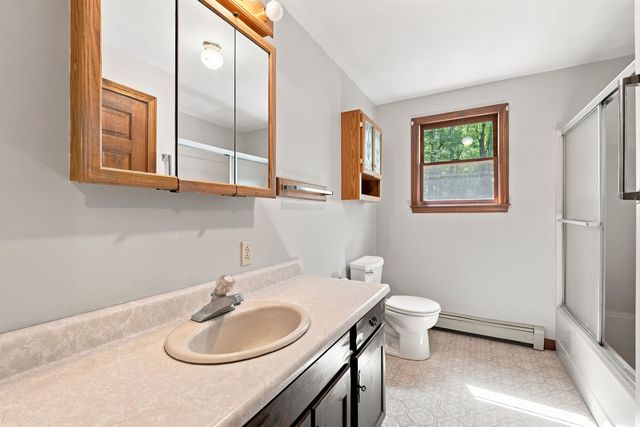 8 Bean Hill Road, Belmont, NH 03220