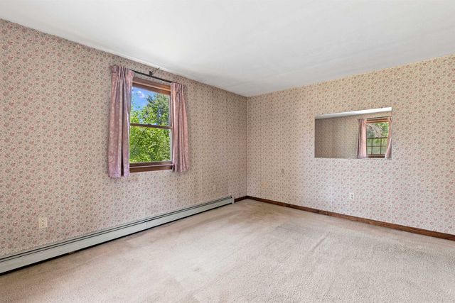 8 Bean Hill Road, Belmont, NH 03220
