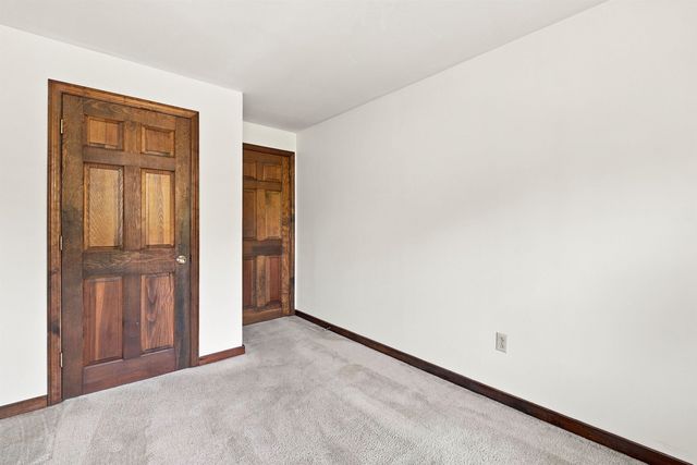8 Bean Hill Road, Belmont, NH 03220