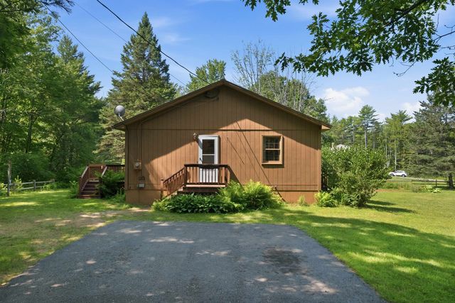 8 Bean Hill Road, Belmont, NH 03220