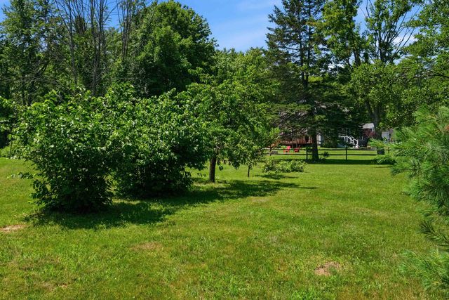 8 Bean Hill Road, Belmont, NH 03220