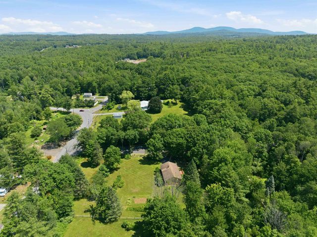 8 Bean Hill Road, Belmont, NH 03220