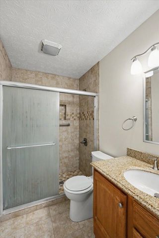 3869 Lee Adams Lane, Lexington, KY 40514