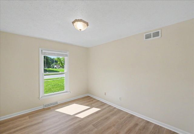 3869 Lee Adams Lane, Lexington, KY 40514