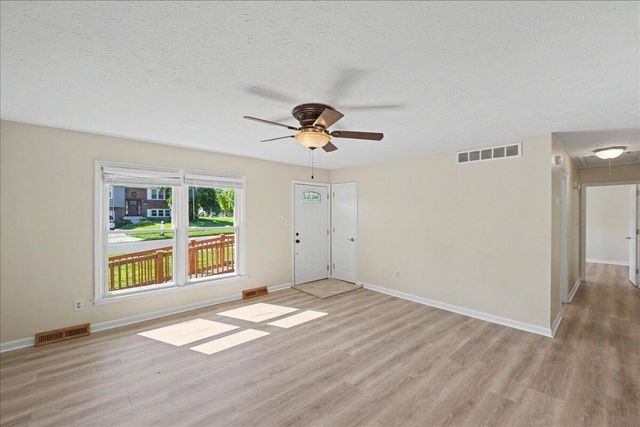 3869 Lee Adams Lane, Lexington, KY 40514
