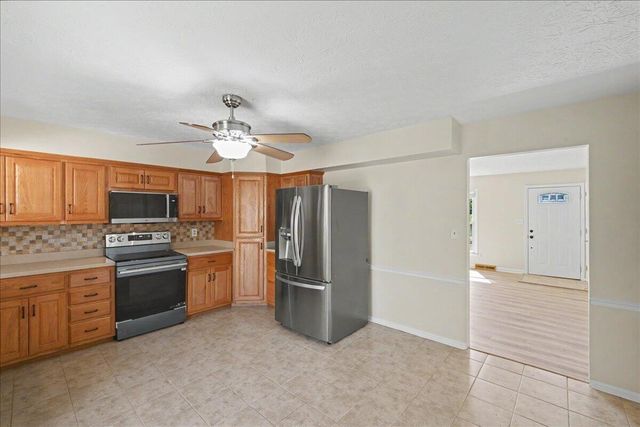 3869 Lee Adams Lane, Lexington, KY 40514