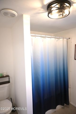 1881 Route 37 353, Toms River, NJ 08757