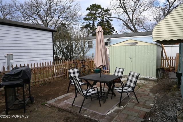 1881 Route 37 353, Toms River, NJ 08757