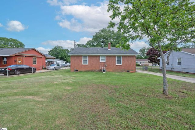 109 Clemson Avenue, Greenville, SC 29611