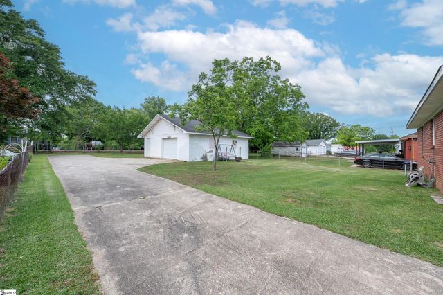 109 Clemson Avenue, Greenville, SC 29611