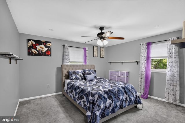 18324 NOB HILL DR, Triangle, VA 22172