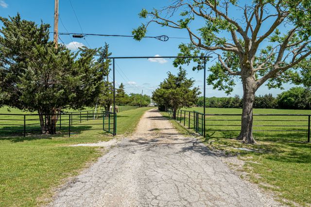 14392 State Highway 78 N, Blue Ridge, TX 75424