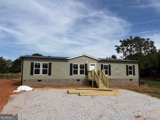 419 Green Meadows Drive, Hartwell, GA 30643