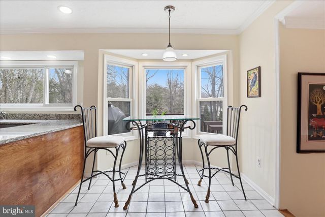 11668 GILMAN LN, Herndon, VA 20170