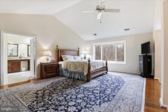 11668 GILMAN LN, Herndon, VA 20170