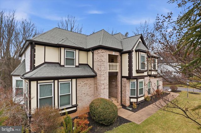 11668 GILMAN LN, Herndon, VA 20170