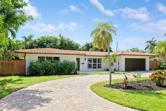 2620 NE 25th Street, Lighthouse Point, FL 33064