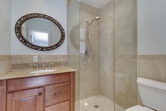 2620 NE 25th Street, Lighthouse Point, FL 33064