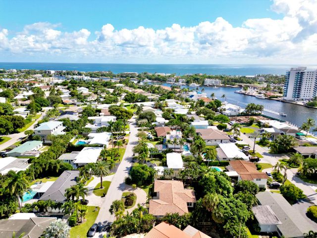 2620 NE 25th Street, Lighthouse Point, FL 33064