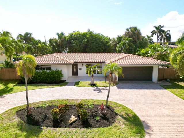 2620 NE 25th Street, Lighthouse Point, FL 33064