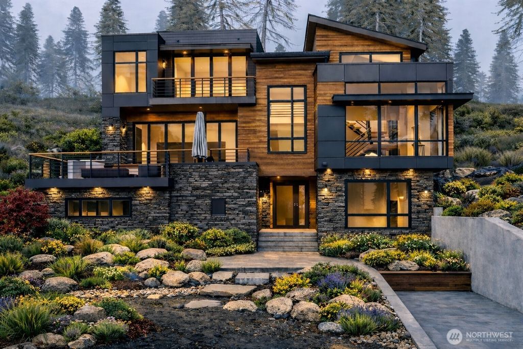 8512 NE Juanita Drive, Kirkland, WA 98034