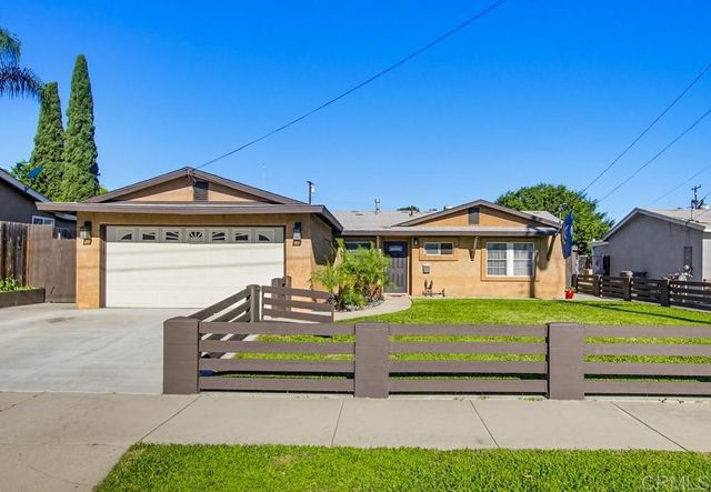 8838 Innsdale Ave, Spring Valley, CA 91977