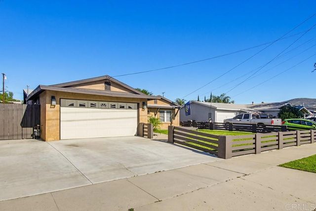 8838 Innsdale Ave, Spring Valley, CA 91977