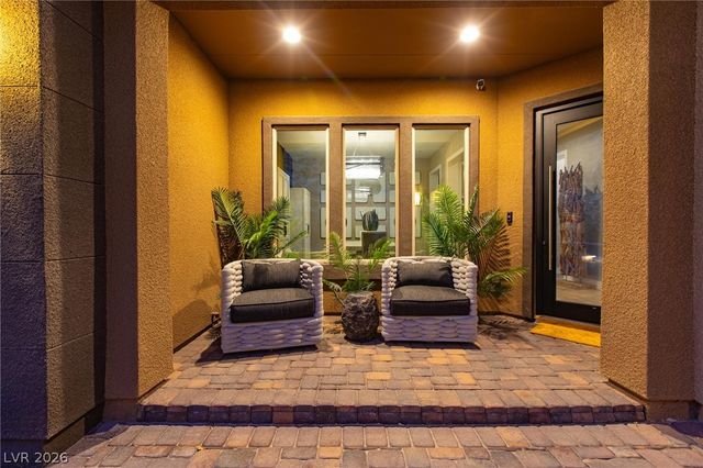 2153 King Crest Court, Henderson, NV 89052