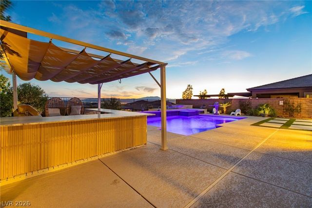 2153 King Crest Court, Henderson, NV 89052