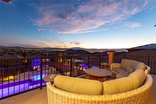 2153 King Crest Court, Henderson, NV 89052