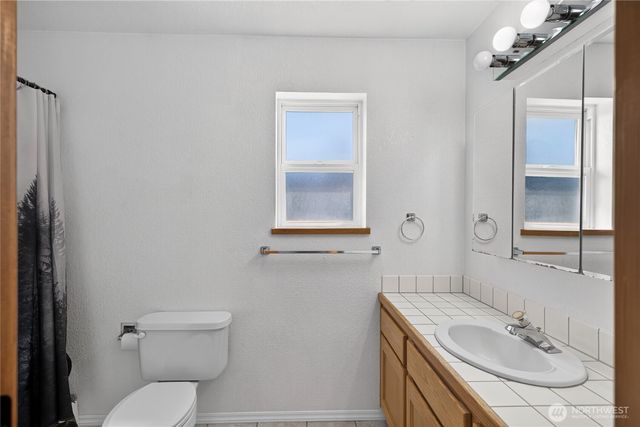 1219 Leahy Drive, Coupeville, WA 98239