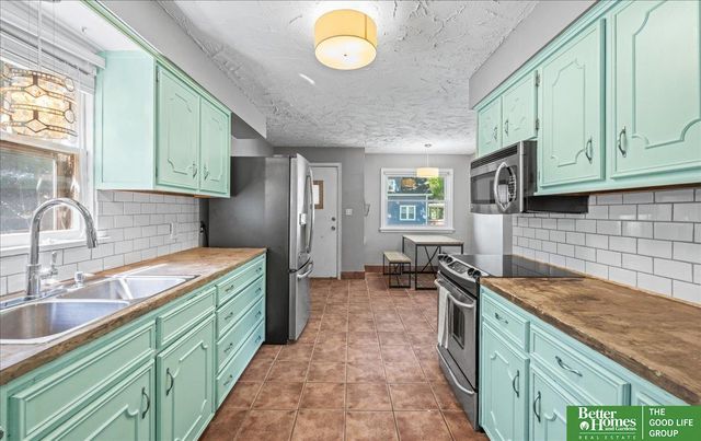 3103 Spring Street, Omaha, NE 68105