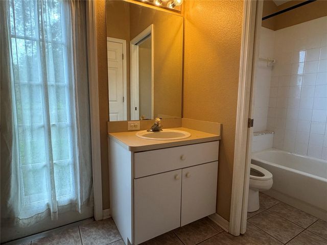 10207 QUAILS LANDING AVENUE, Tampa, FL 33647