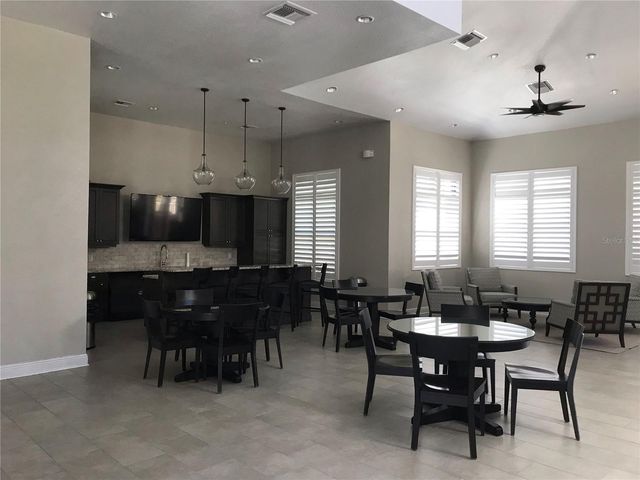 10207 QUAILS LANDING AVENUE, Tampa, FL 33647