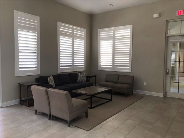 10207 QUAILS LANDING AVENUE, Tampa, FL 33647